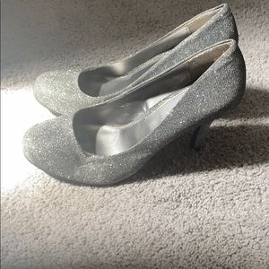 Mootsie Tootsie heels size 9